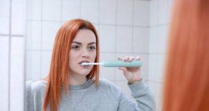 Zvyky, které zařaďte do své ranní hygieny. Budete ještě krásnější