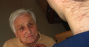 Jak pečovat o rodiče, kteří trpí Alzheimerovou chorobou